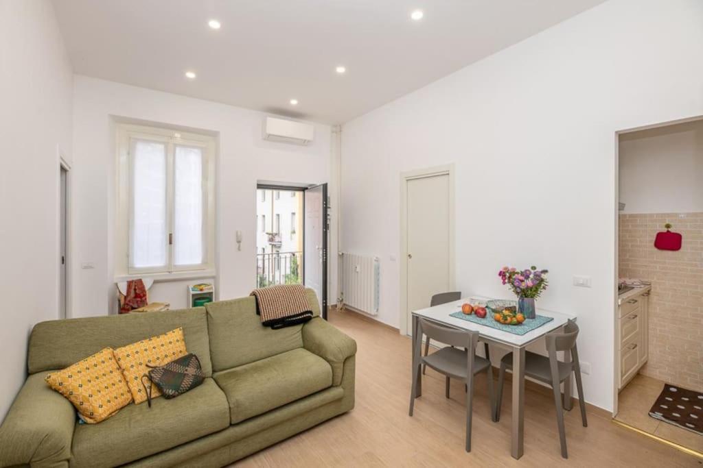 Liberty House, In Stile Retro! Apartment Milan Luaran gambar