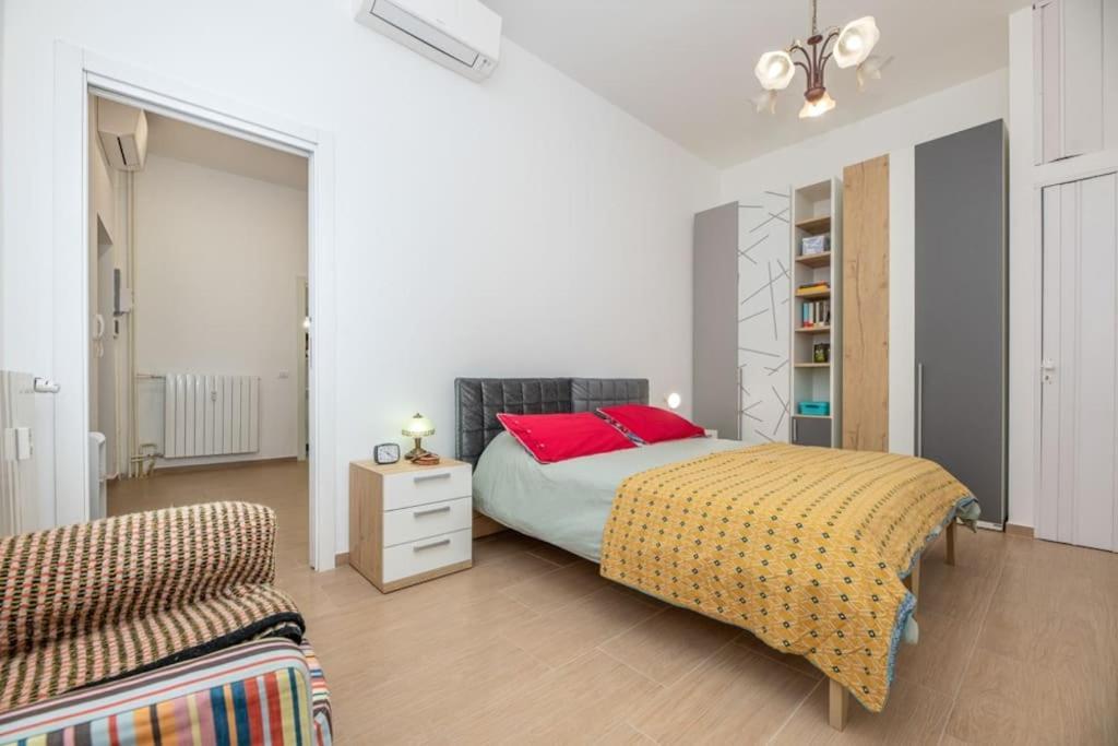 Liberty House, In Stile Retro! Apartment Milan Luaran gambar